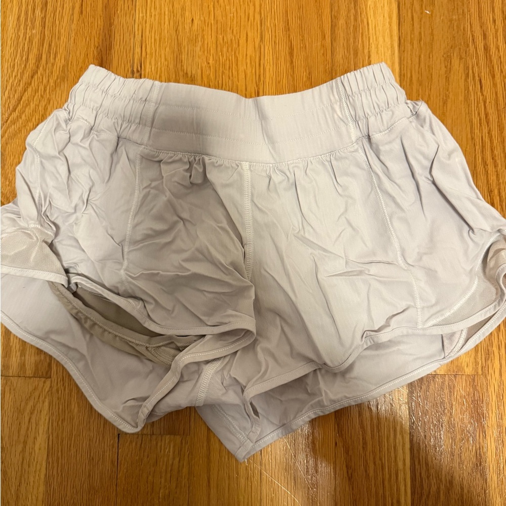 White Lululemon Hotty Hot Shorts Size 6